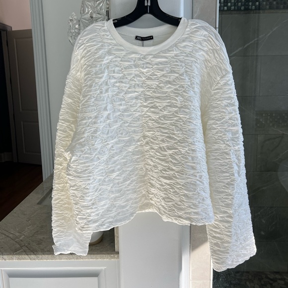 ZARA TEXTURED SWEATSHIRT - Picture 8 of 14